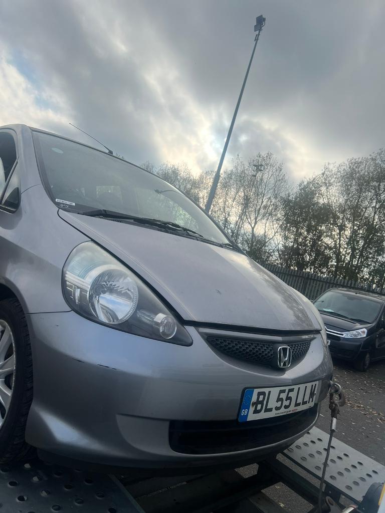 Honda jazz Breaking 