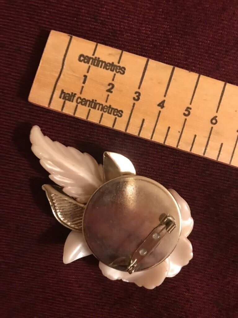 Vintage Brooches- assorted