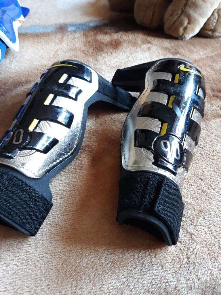 image for  football black, silver and gold knee pads 