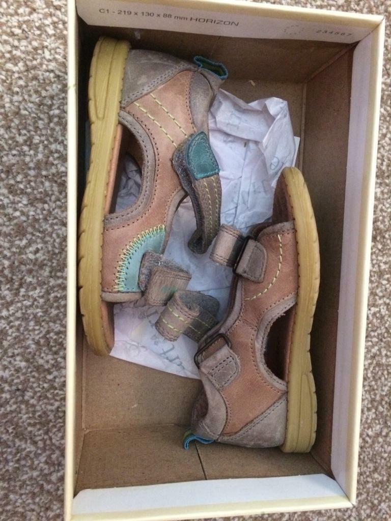 Size 6 Start Rite sandals 