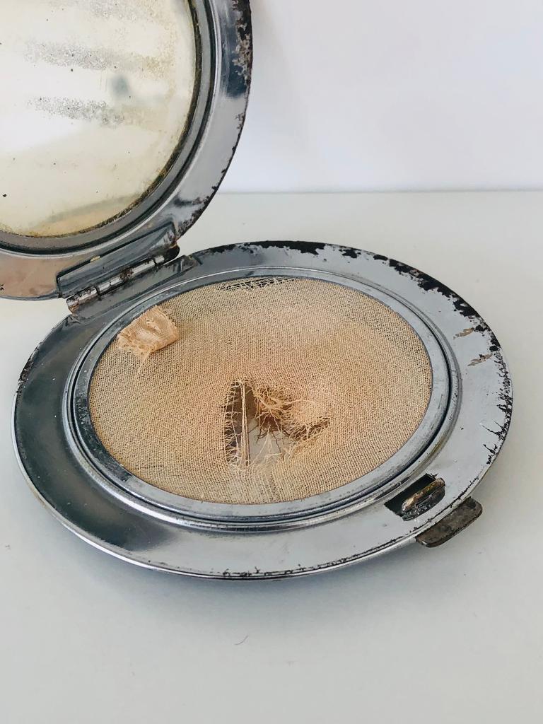 Art Deco Mirror/Powder Compact