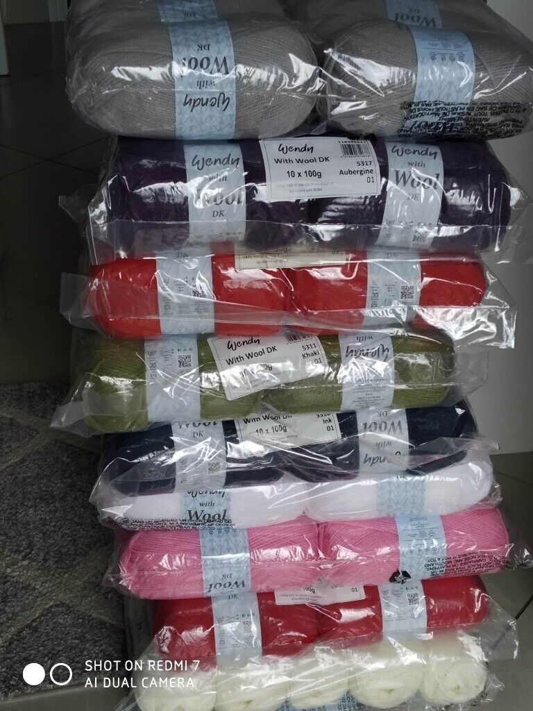 Wendy with Wool 5X100 Gram Balls 20% Pure Wool Double Knitting Various Colours