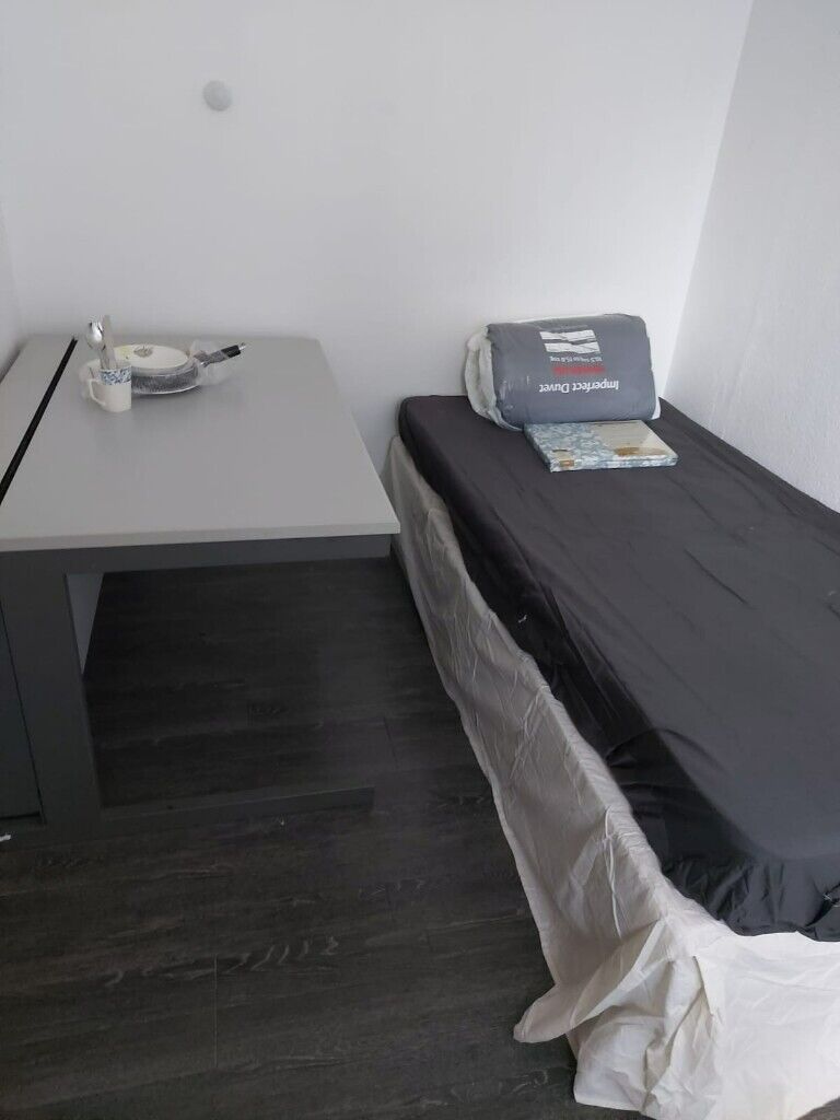 ***ROOM TO RENT***SINGLE ROOM in METCHLEY DRIVE B17***ALL DSS ACCEPTED***SEE DESCRIPTION***