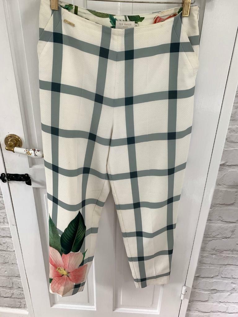 image for Ted Baker Trousers - Size 2 🌸