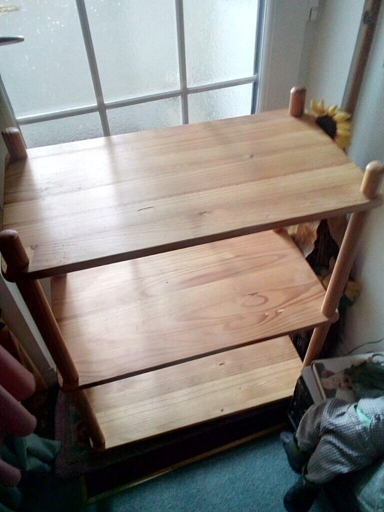 image for A Quality Pine Three Tier Shelving Unit