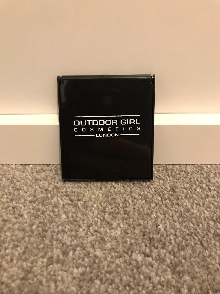 image for OUTDOOR GIRL COSMETICS LONDON MIRROR