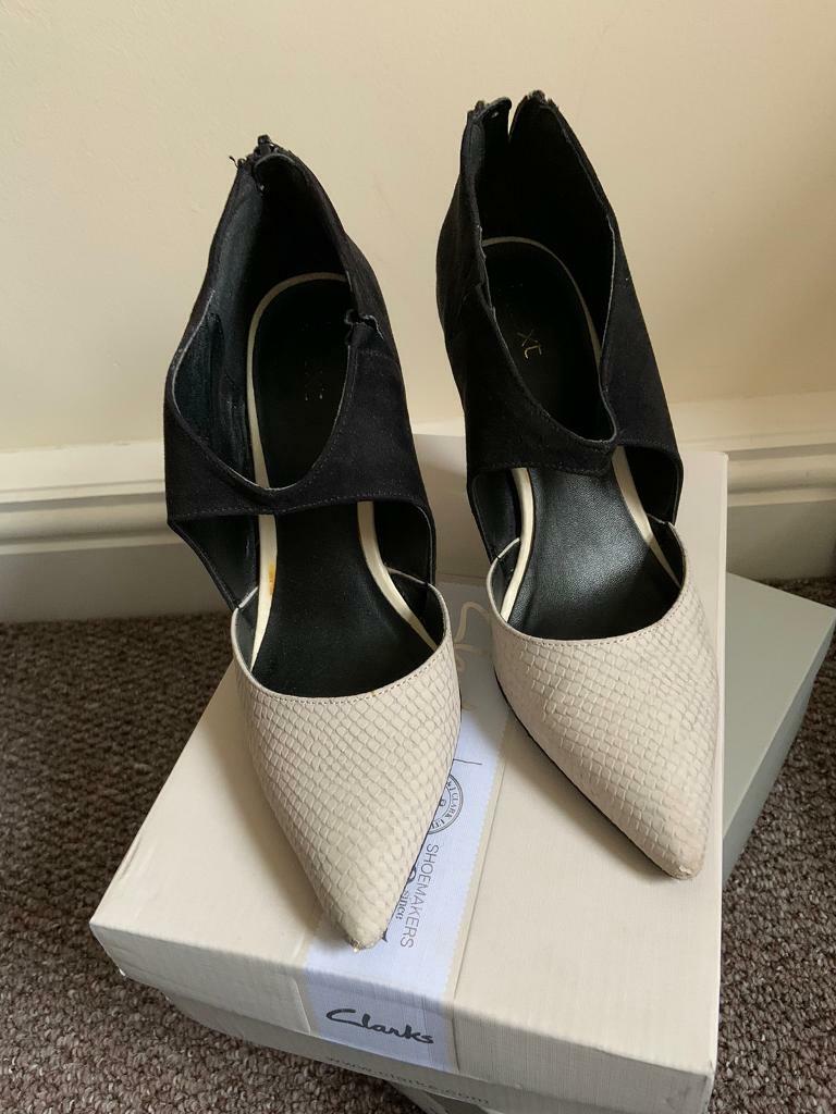 image for Ladies Leather shoes x 3 pairs