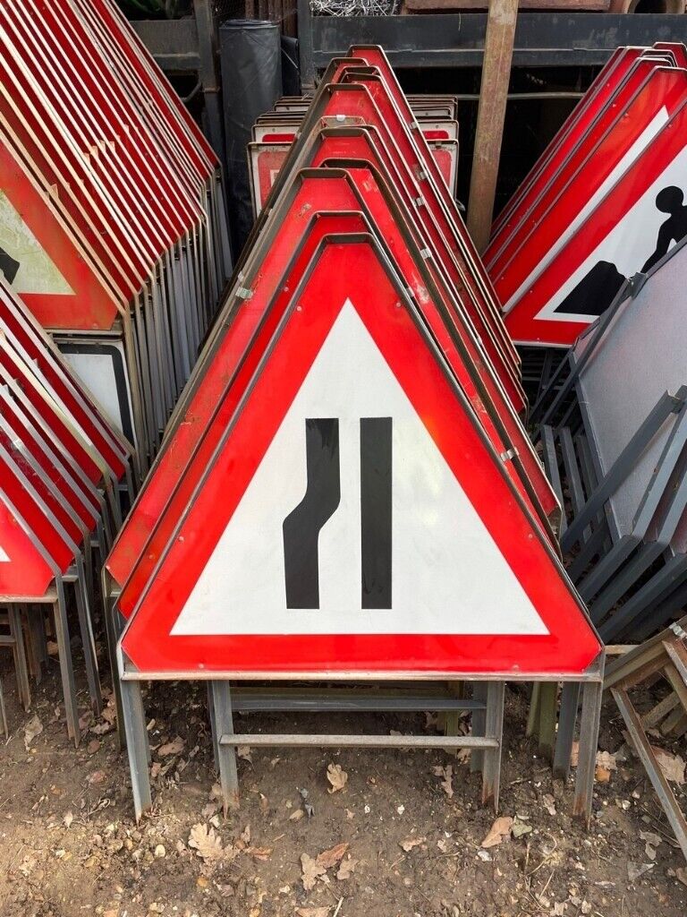 Highway road safety signs, metal, reflective, warning hazard, chapter 8