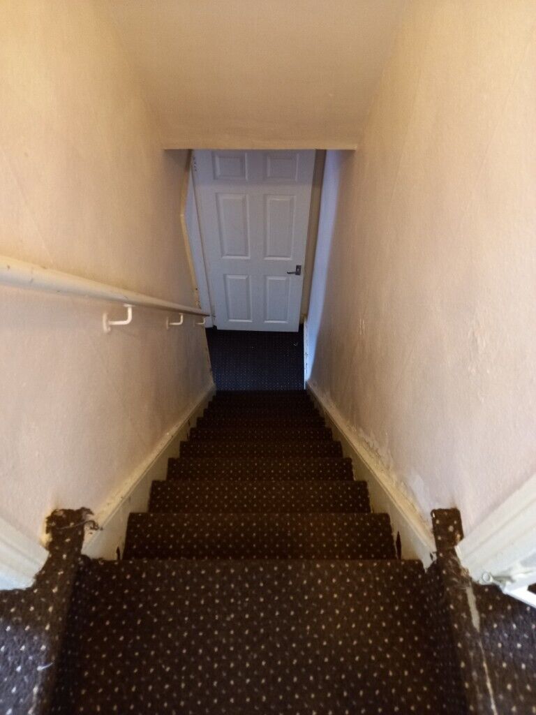 **LET BY  ** LARGE 2 BEDROOM PROPERTY IN MIDDLEPORT** WOOLRICH STREET**