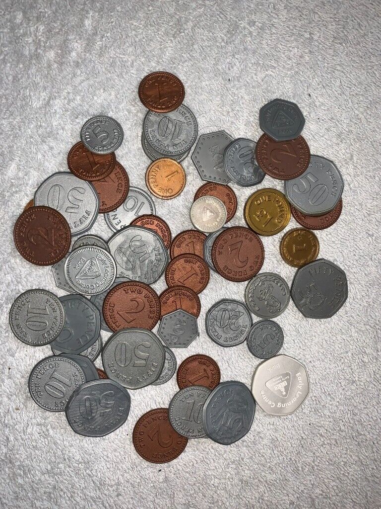 Bundle of ELC play money coins IP1