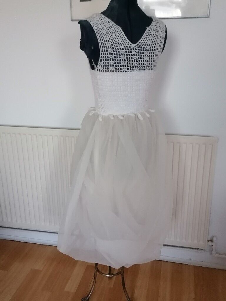 New : Stunning Designer SWAYING KNIT Contrast Tex Cocktail / Party Midi Dress. Size : UK S
