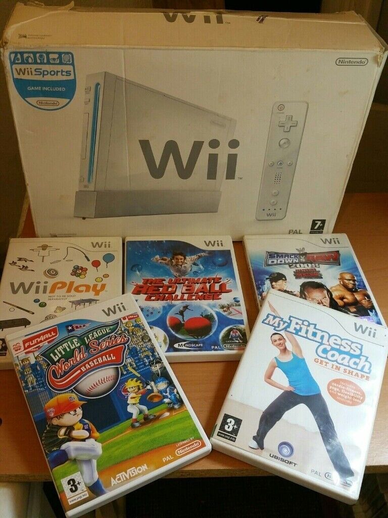 Boxed Niontendo wii console and games bundle 1 ideal christmas present