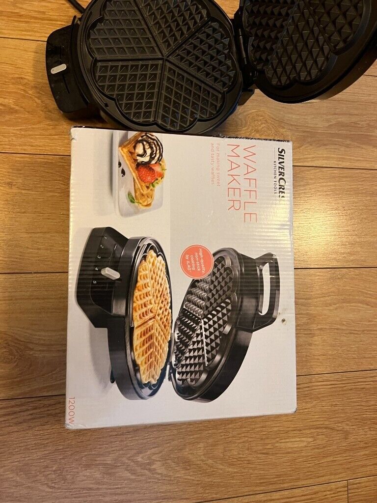 waffle maker  silvercrest used once 
