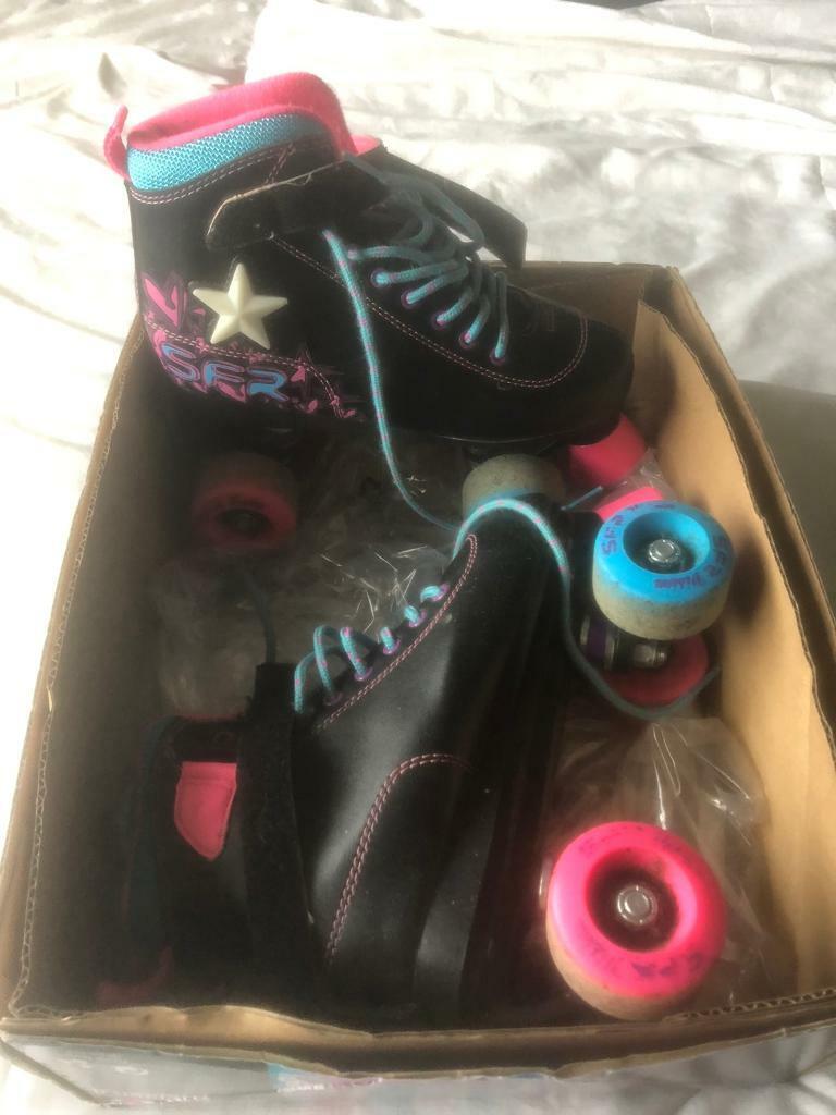 Roller boots size 3