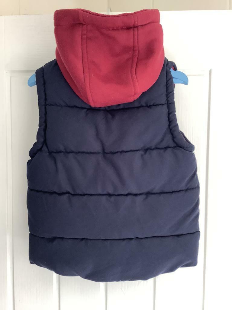 Boys Blue Fleece Lined Padded Gillet Size 4-5