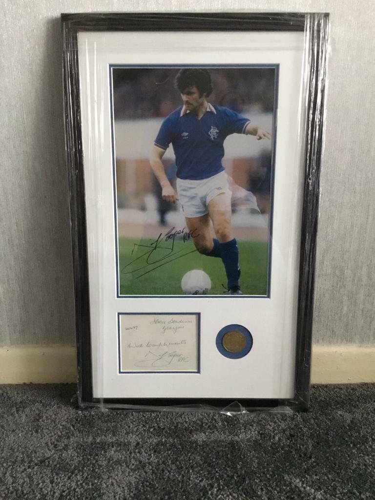 image for Signed Davie Cooper Photo & Medal