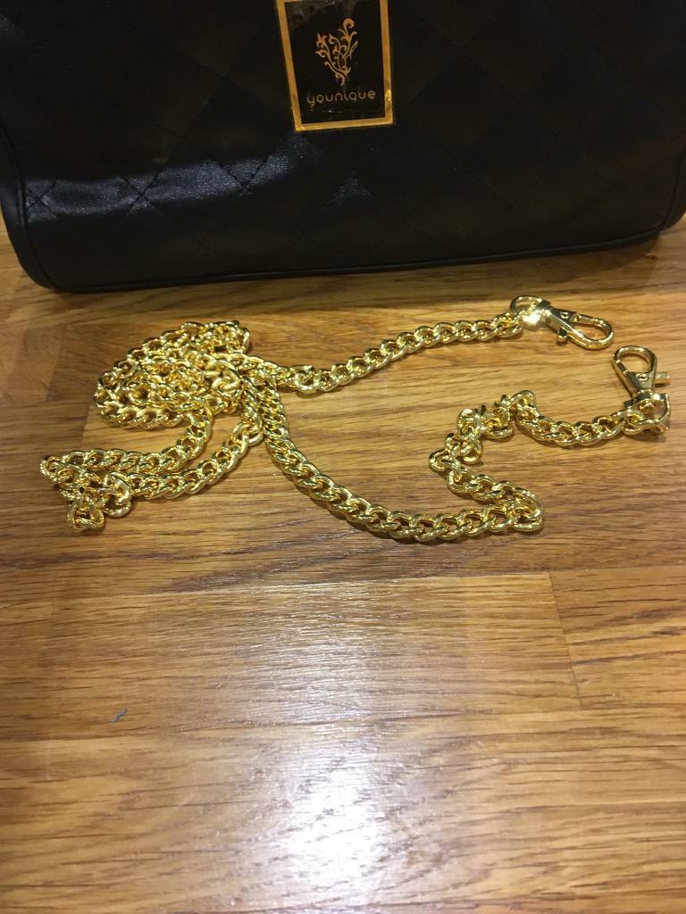 Younique shoulder bag 