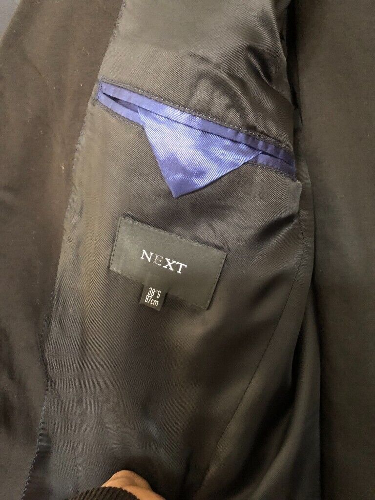 NEXT SUITS
