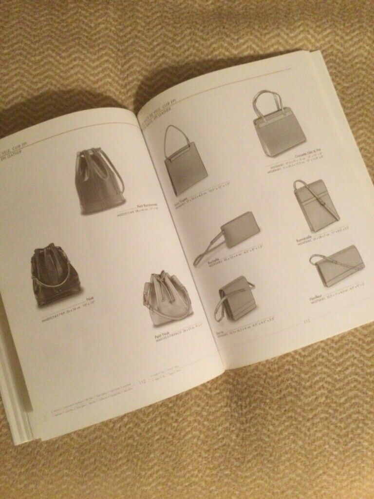 Louis Vuitton Catalogue 2001