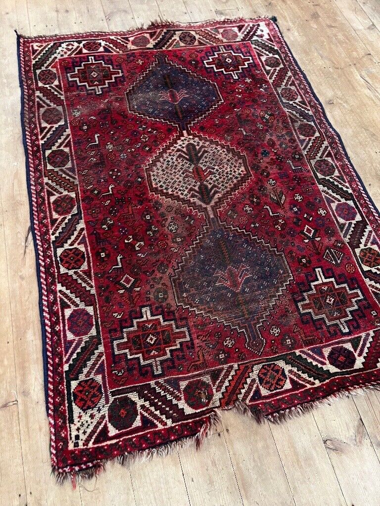 PERSIAN HANDWOVEN SHRIAZ WOOL  RUG