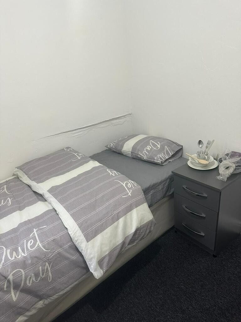 ***SINGLE ROOM in LINCHMERE ROAD B21***ALL DSS ACCEPTED***SEE DESCRIPTION***