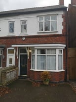 ROOM IN SHARED HOUSE IN ERDINGTON. DSS ONLY. ALL BILLS INCLUDED - £15 p/w RENT