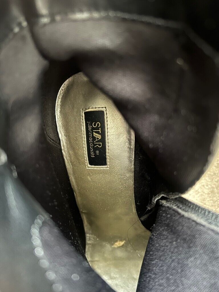 Star by Julien MacDonald ladies boots in excellent condition, size 7 