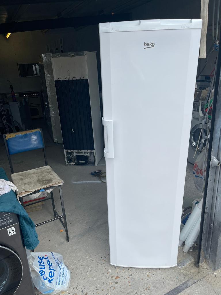 Beko upright tall freezer 8drawer Like brand new Comes with paper work