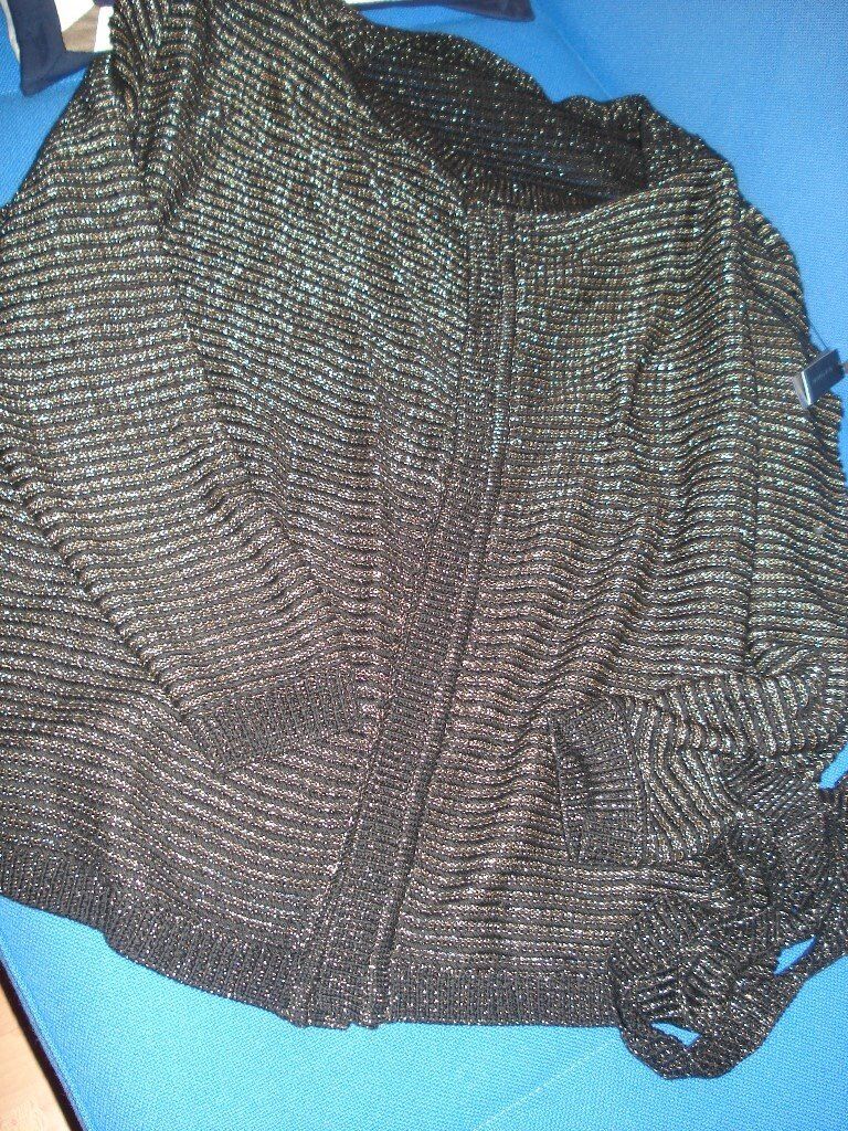 image for ELEGANT ELIE TAHARI CARDIGAN  RRP - £360
