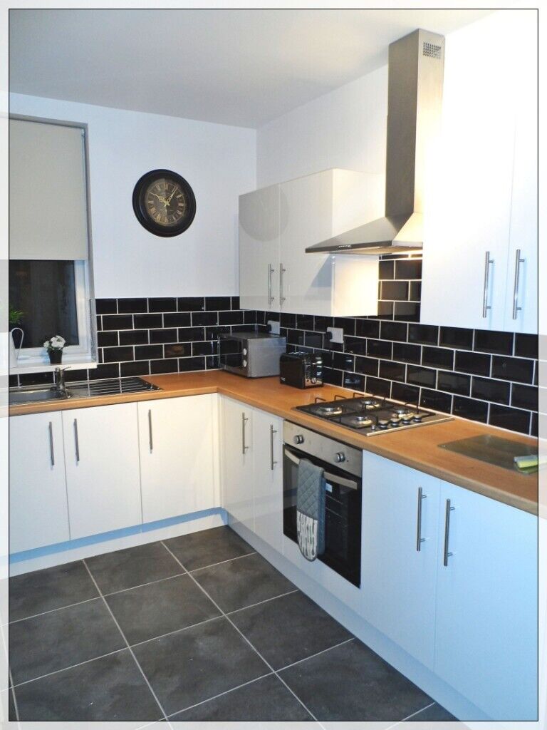 image for Must See - Double En-Suite Rooms in Balby!!