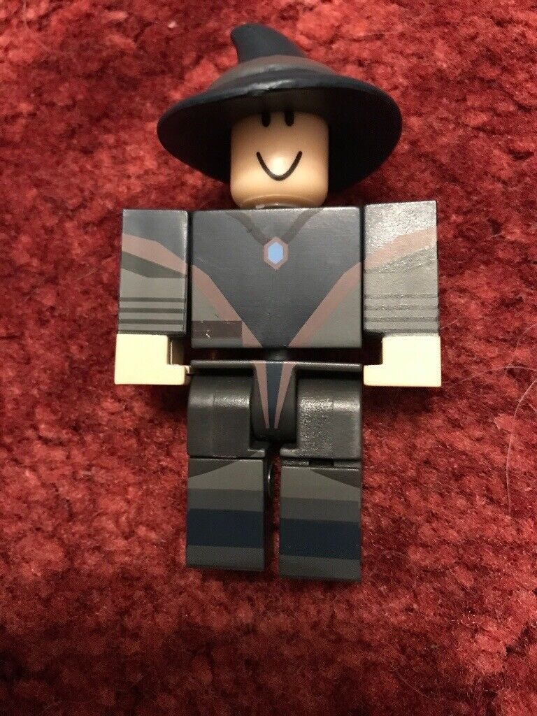 Roblox Hexaria Elite Mage figure