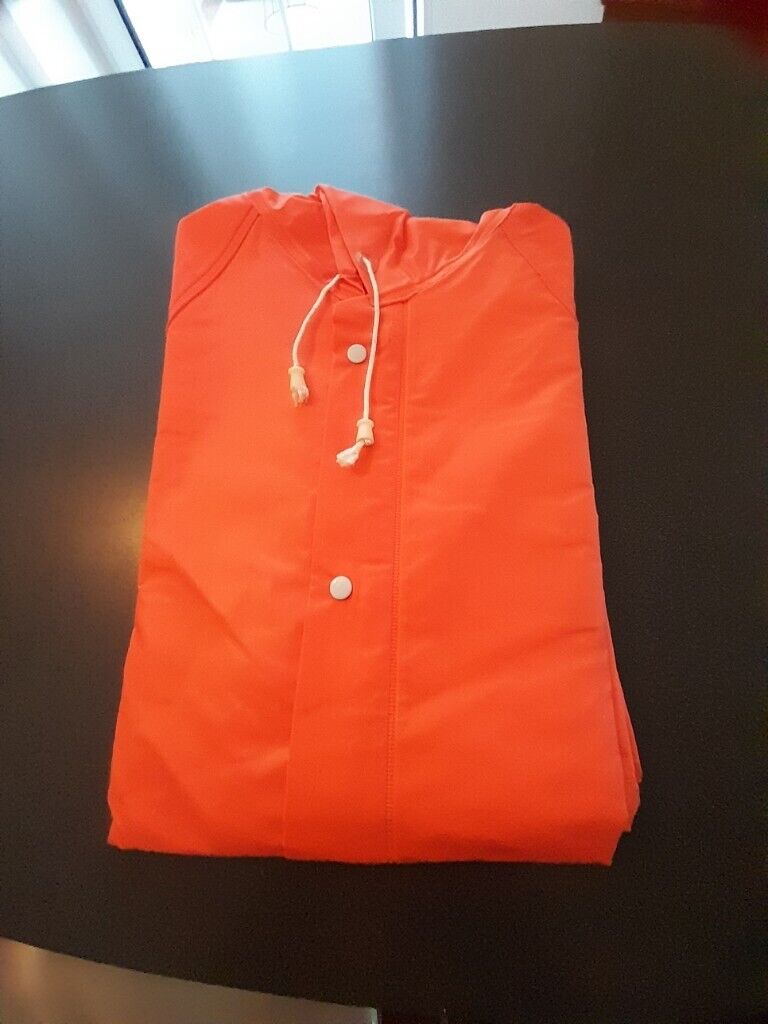 NEW,UNUSED 2 piece HEAVY DUTY waterproof SLICKER SUIT, size SMALL