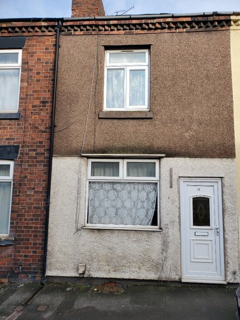 **LET BY** 2 BEDROOM TERRACED HOUSE** NORTH ROAD** ST6 2DN** DSS