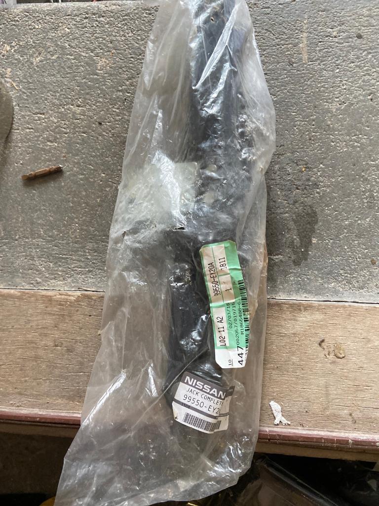 image for Genuine Nissan jack and wheel wrench 