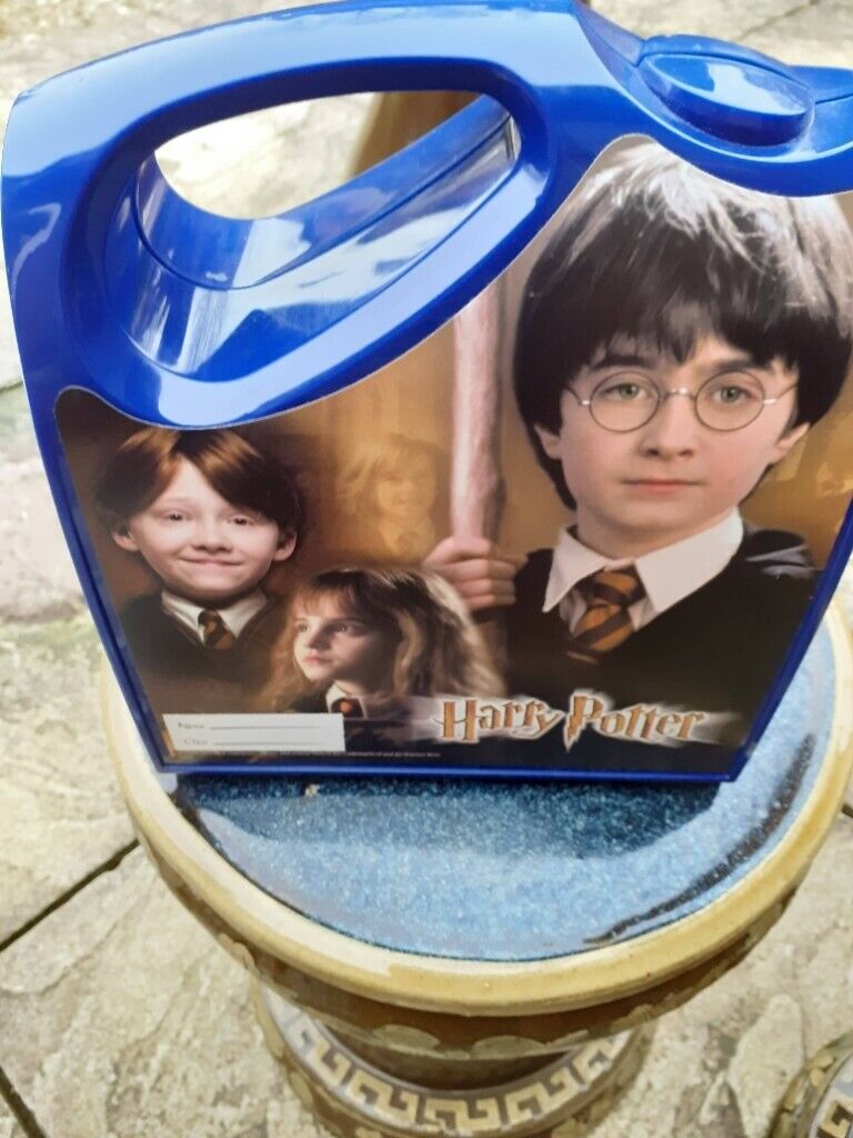 New vintage Harry Potter Lunch Box with Bottle
