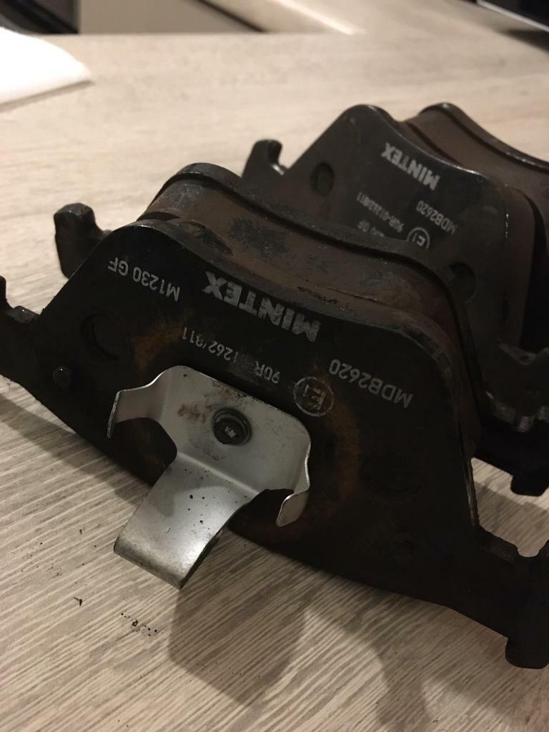 Break pads Bmw e83 X3 3litre 2007 above 