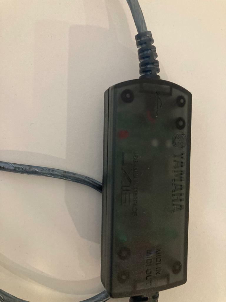 Yamaha UX-16 MIDI Interface