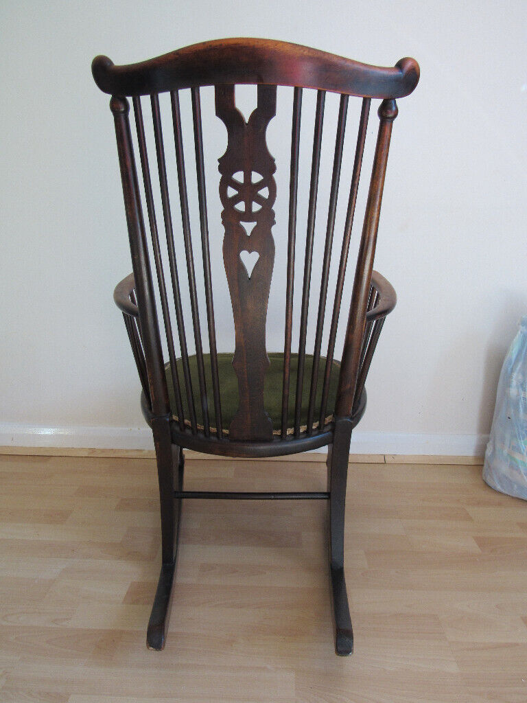 Rocking chair