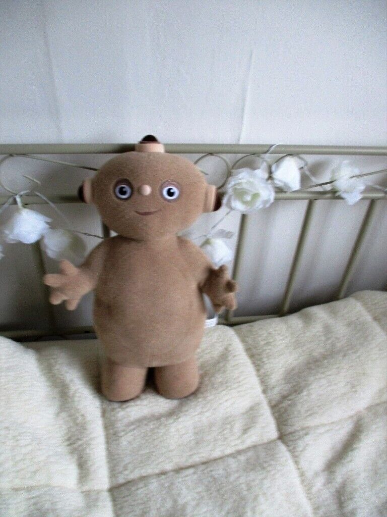 in the night garden talking macka packa 20in plush