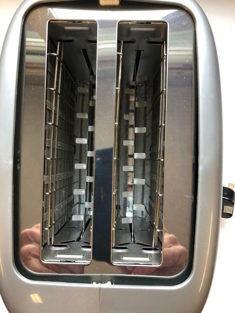 Asda toaster grey s/steel.