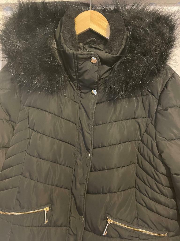 Coat - Size L (Size 12-14)