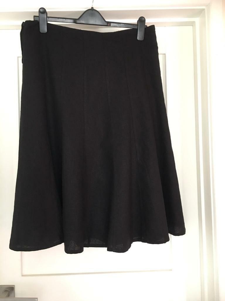 BNWT Black Linen panelled skirt  Size 14