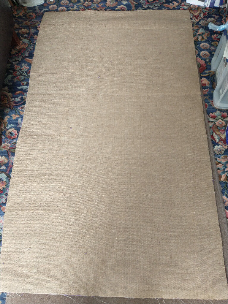 CARPET SECTION - PURPLE. FLAT PILE.  50 PER CENT WOOL. EXCELLENT CONDITION