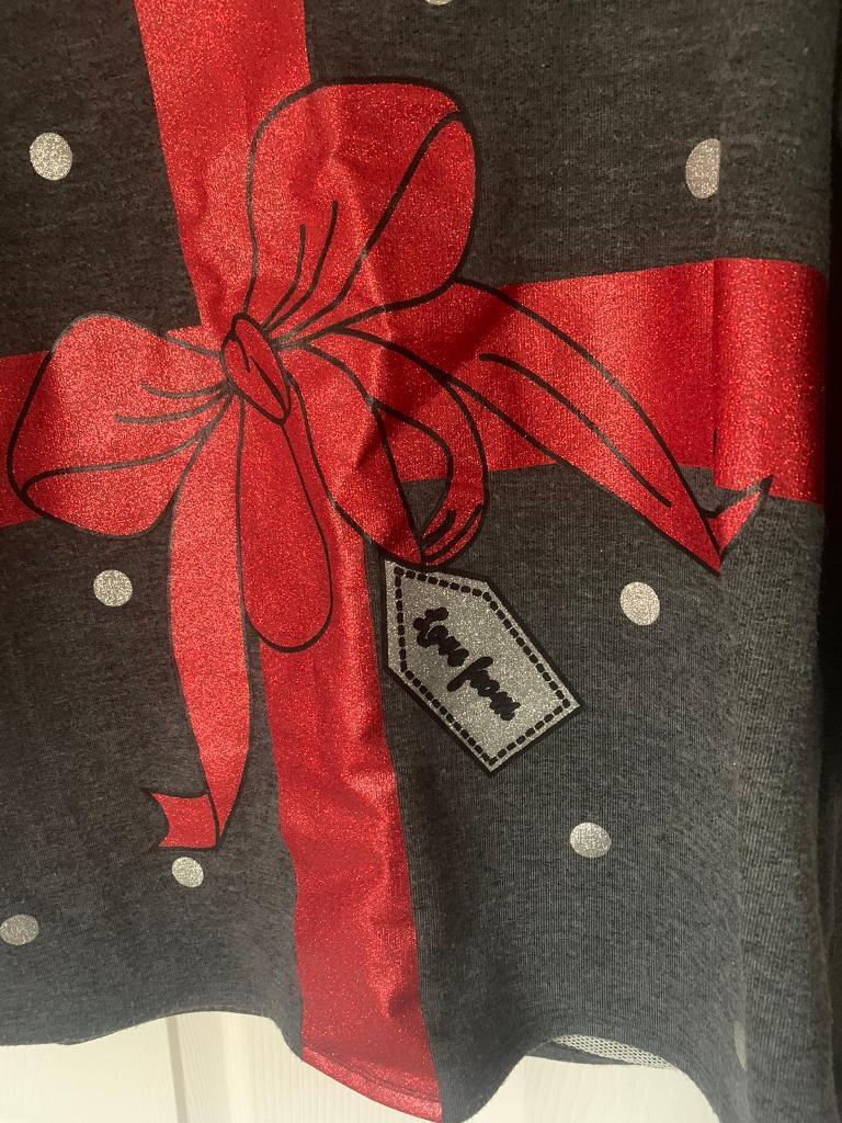 Grey & Red festive fun top size M  £4