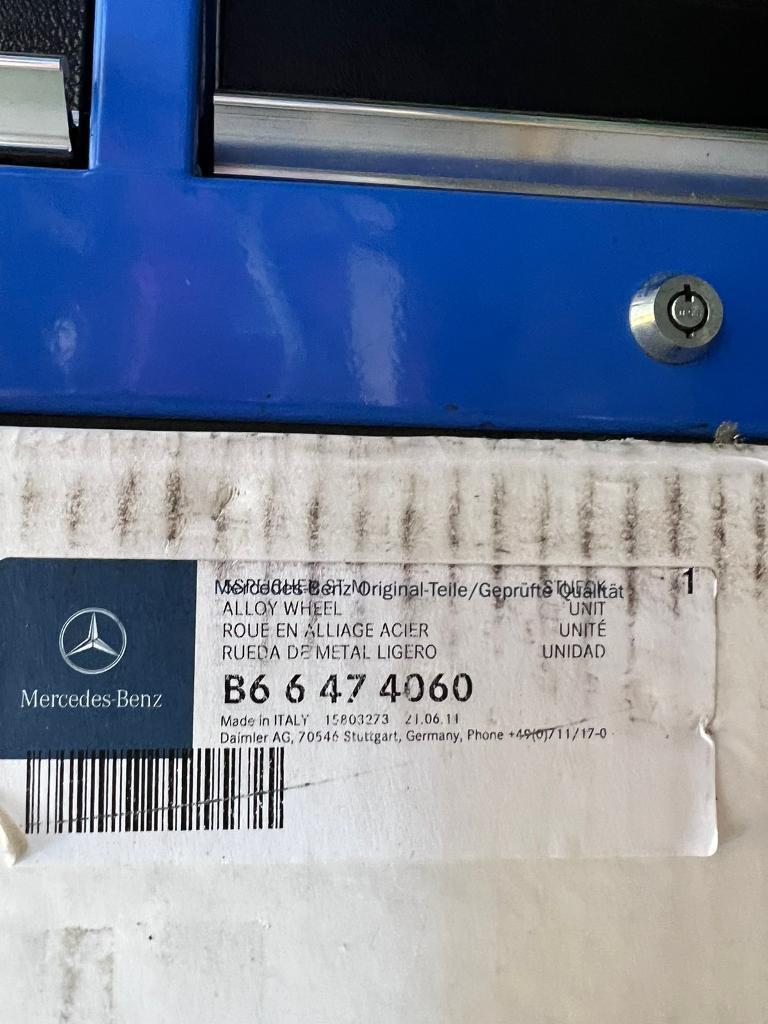 4 x New genuine Mercedes Benz Avior Alloy wheels Boxed-Sterling Silver