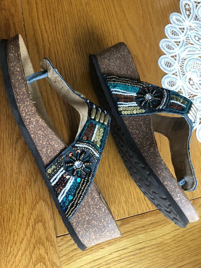 Size 6 as new