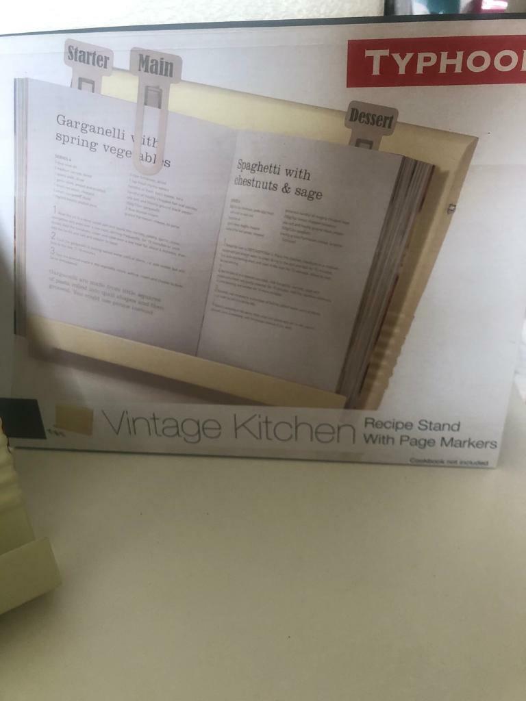 Vintage style book/tablet stand 