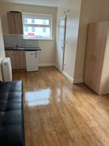 SPACIOUS STUDIO FLAT TO RENT IN EALING, W13 9HH DSS ACCEPTED!!!