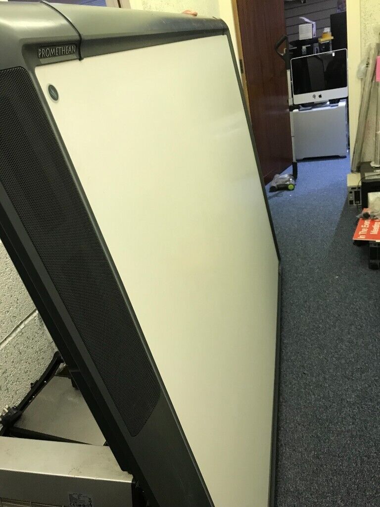 image for ACTIVBOARD SCREEN + MITSUBISHI EX220U PROJECTOR+PUBLISH ADDRESS AMPLIFIER MA-106