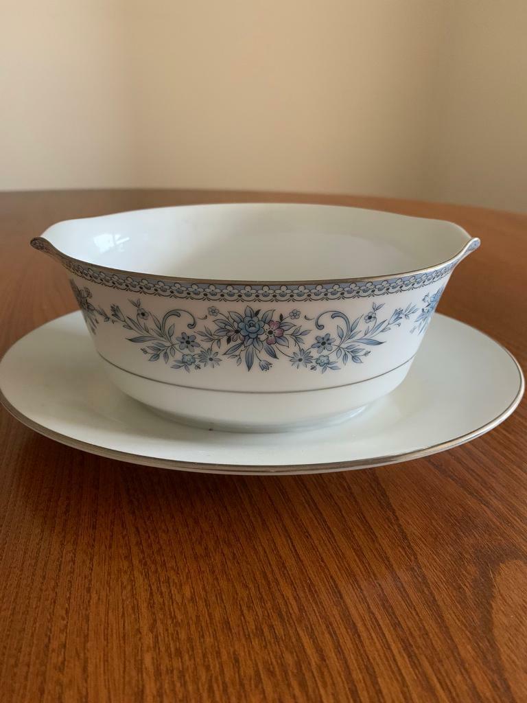 image for Noritake  Contemporary Fine China Blue Hill 2482 Gravy Boat 